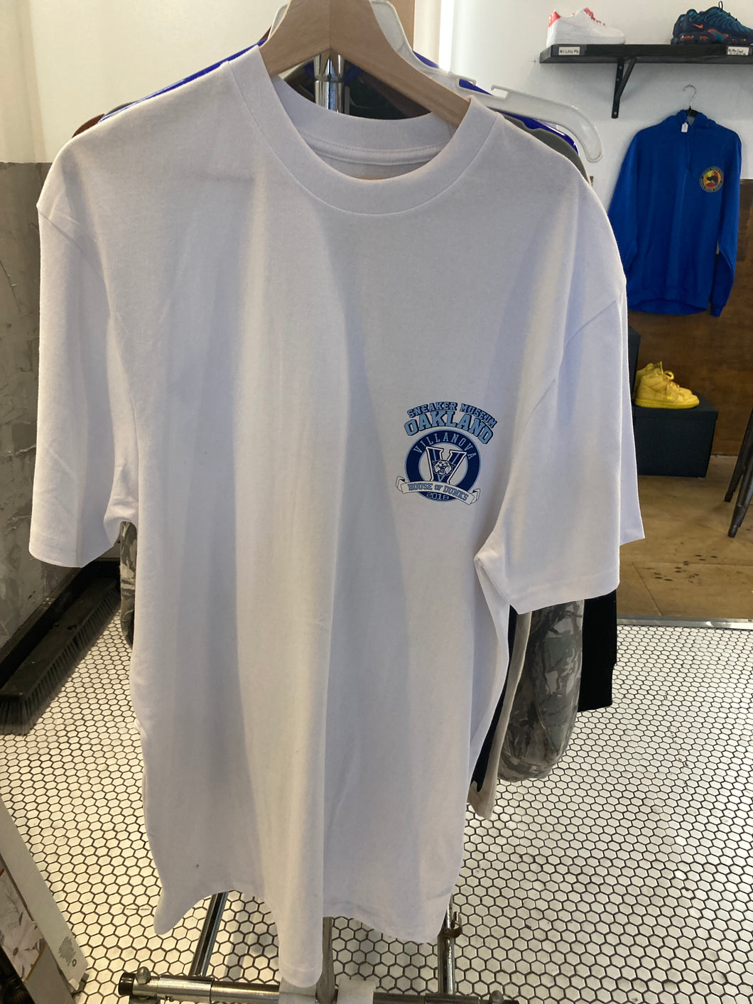 White House of Dunks 2 Villanova Tee